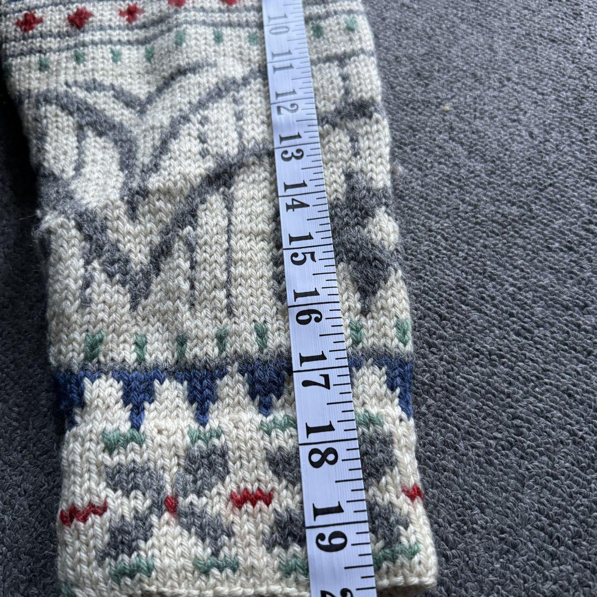 Vintage Dale of Norway Cream Wool Cardigan