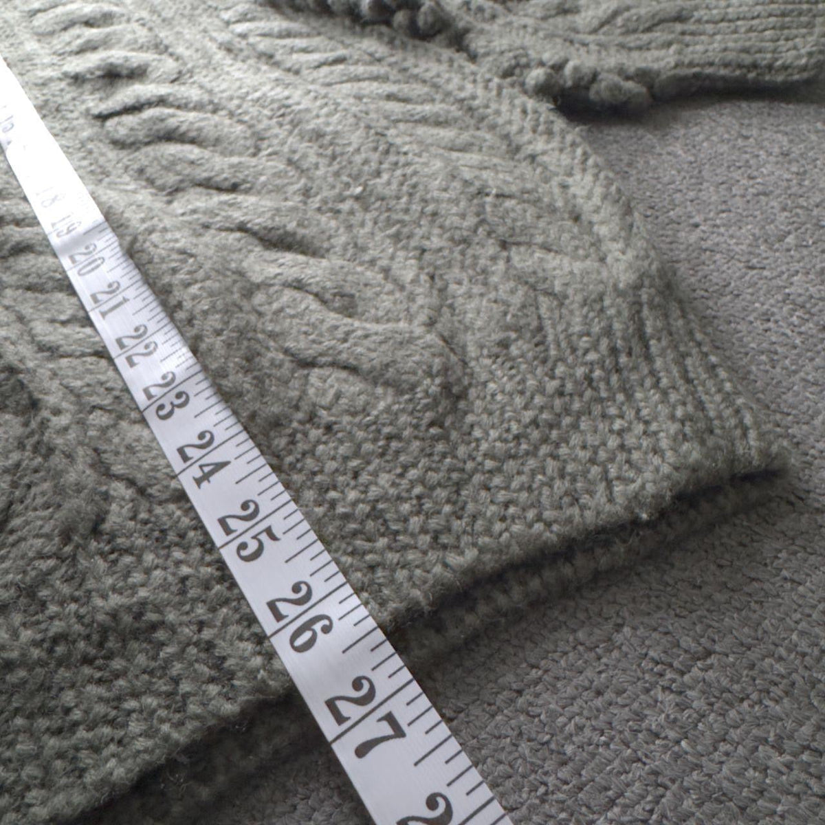 Vintage 90s Olive Green Wool Sweater Size M