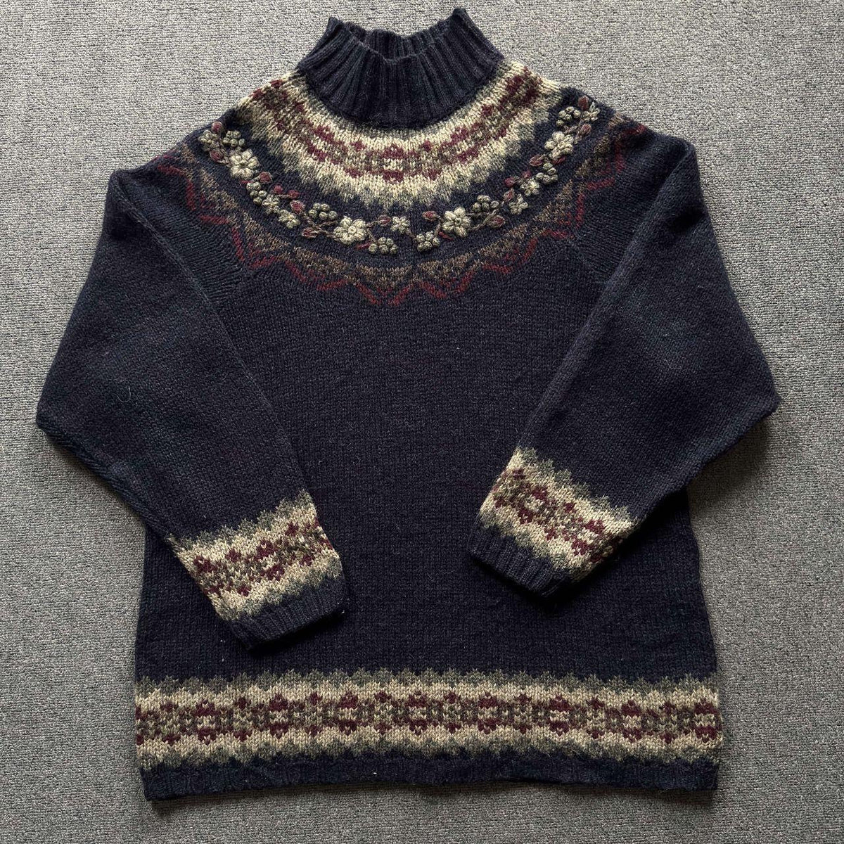 Vintage Navy Blue Fair Isle Turtleneck Sweater - L