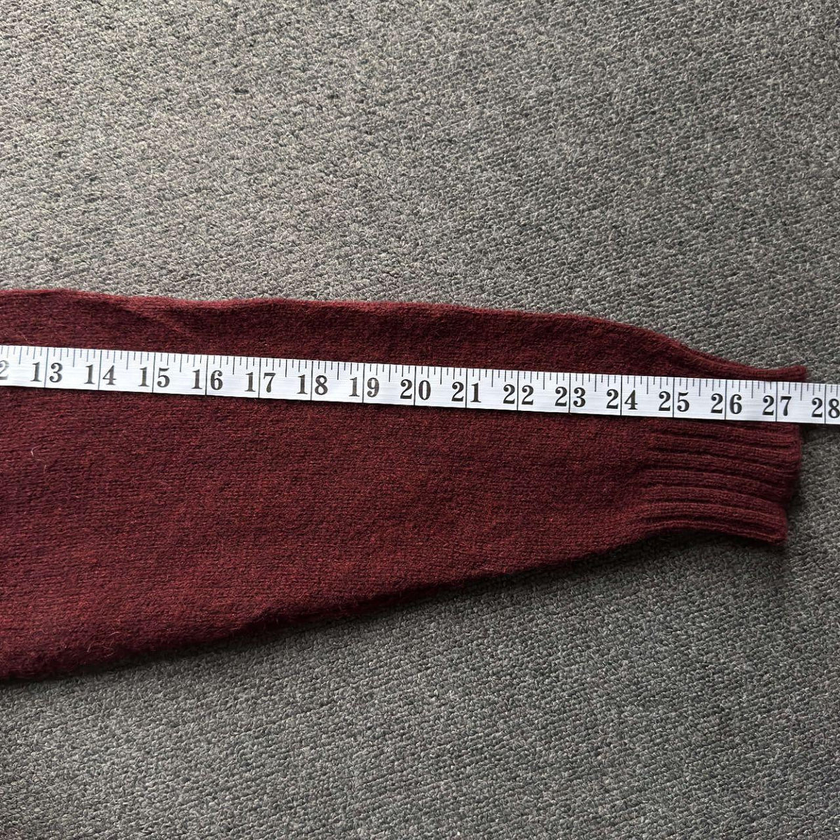 Vintage Jantzen Burgundy Wool Henley Sweater - L