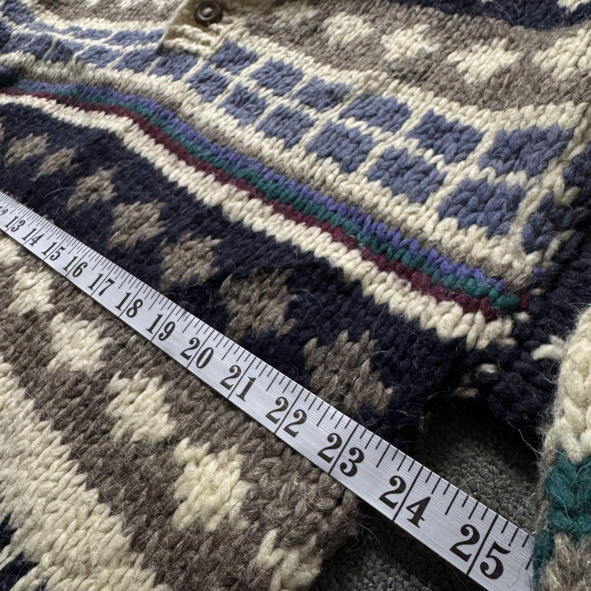 Rare Vintage Handmade Ecuadorian Wool Sweater XL