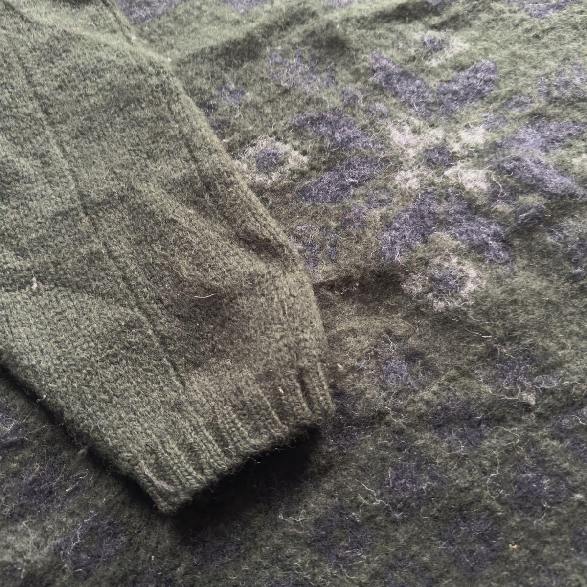 Vintage 90s Maurices Wool Sweater Size M Green and grey wool knit