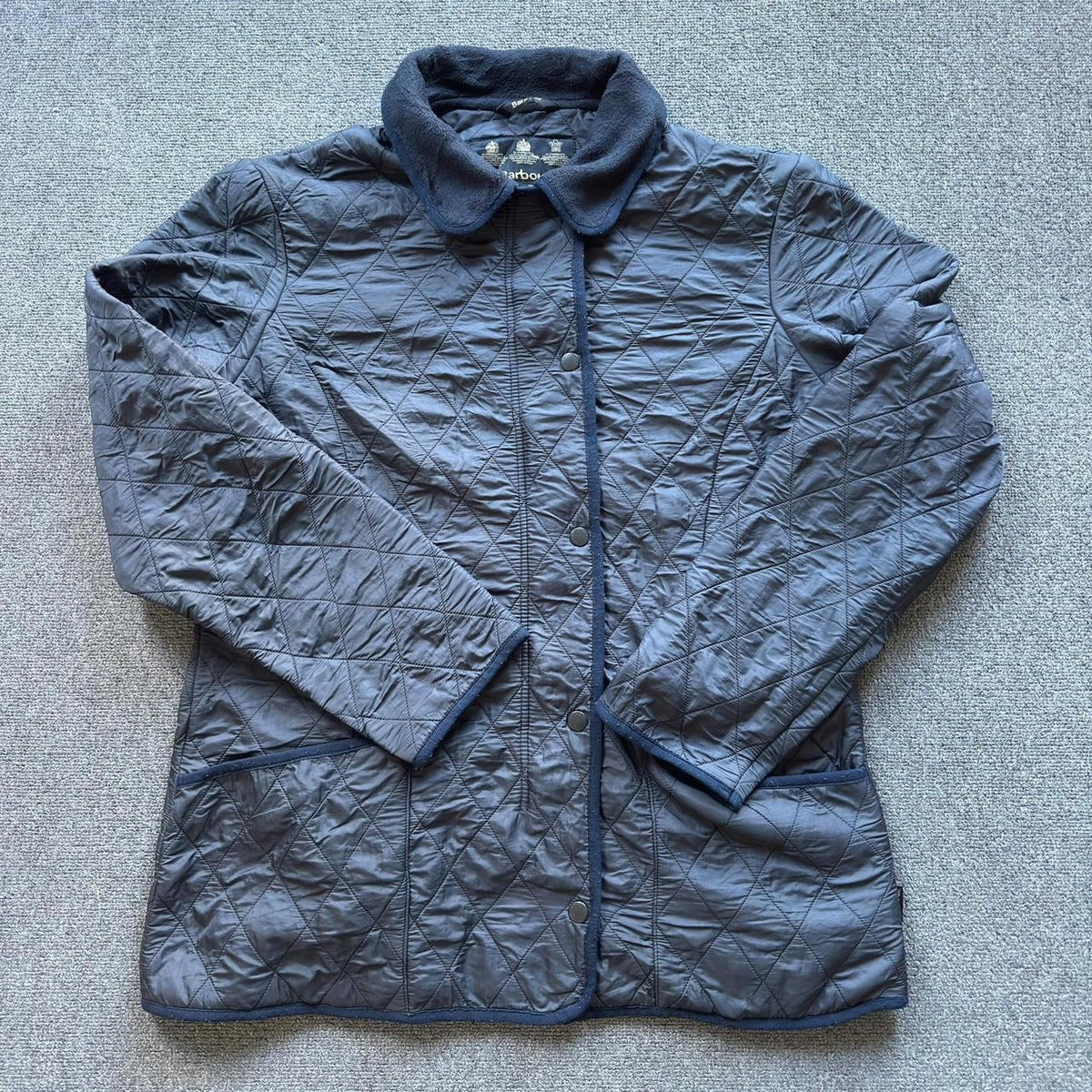 Vintage Barbour black quilted jacket Medium