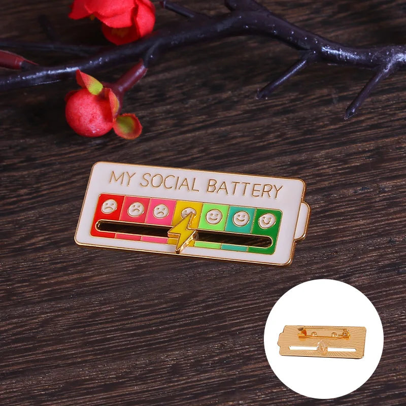My Social Power Battery Brooch Social Power Enamel Badge Transform Mood Energy Brooche Alloy Badge Gift Brooches for Women Pin
