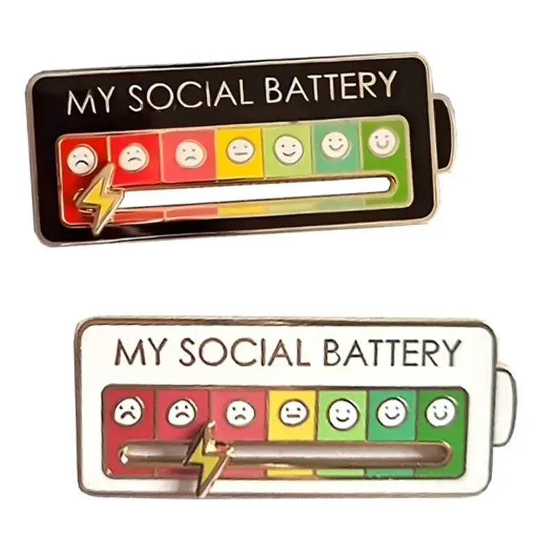 My Social Power Battery Brooch Social Power Enamel Badge Transform Mood Energy Brooche Alloy Badge Gift Brooches for Women Pin